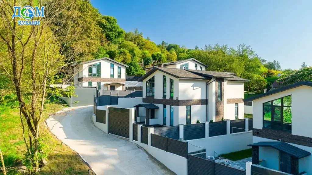 Купить Коттедж, 200 м², участок 4 сот., Поселения (ИЖС)