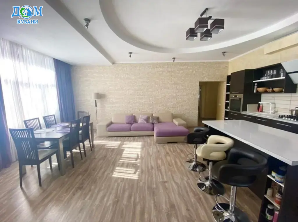 Купить 3-комн. Квартиру, 150 м²