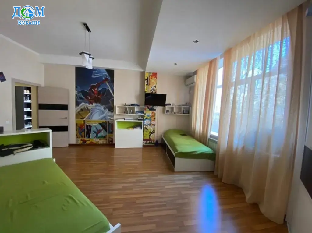 Купить 3-комн. Квартиру, 150 м²