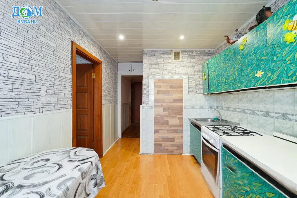 Квартира на длительный срок 42.1 м²,