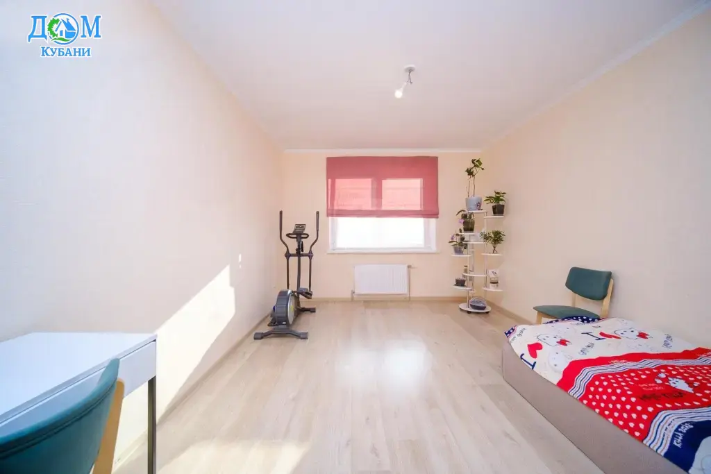 Квартира на длительный срок 98.6 м²,