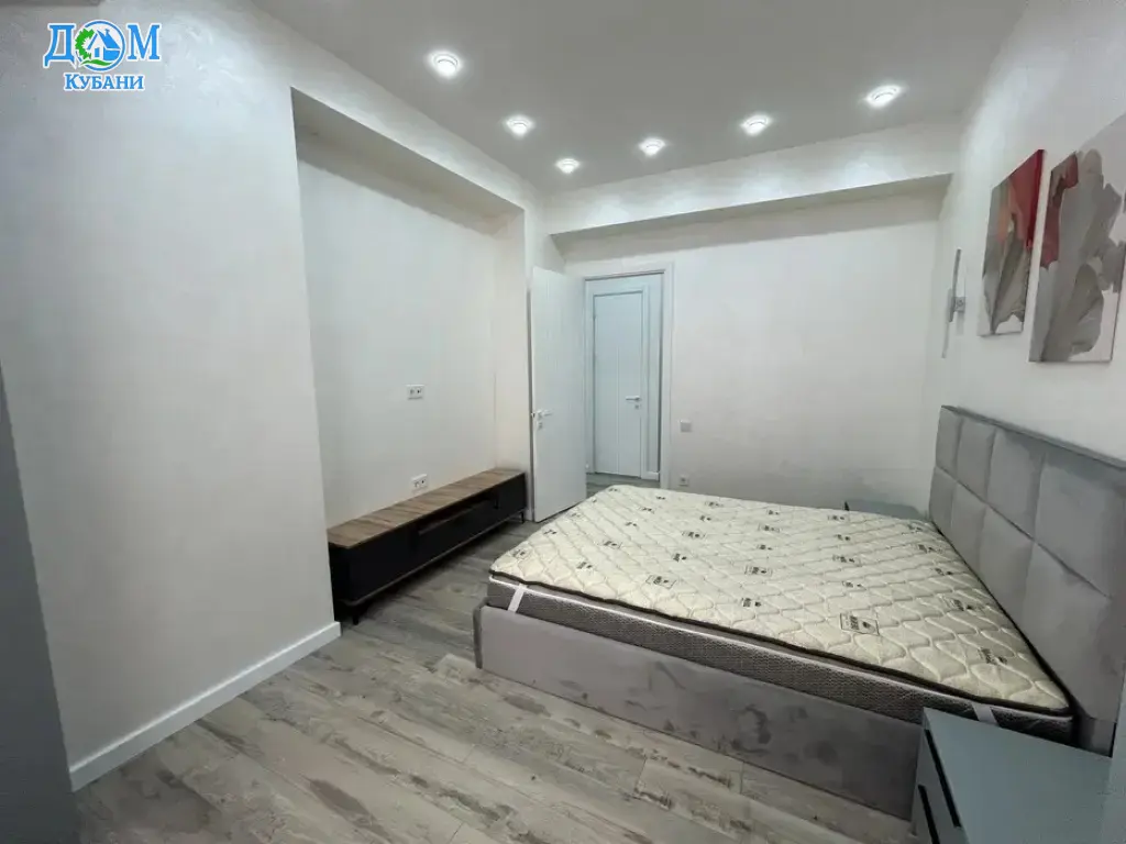 Квартира на длительный срок 59.8 м²,