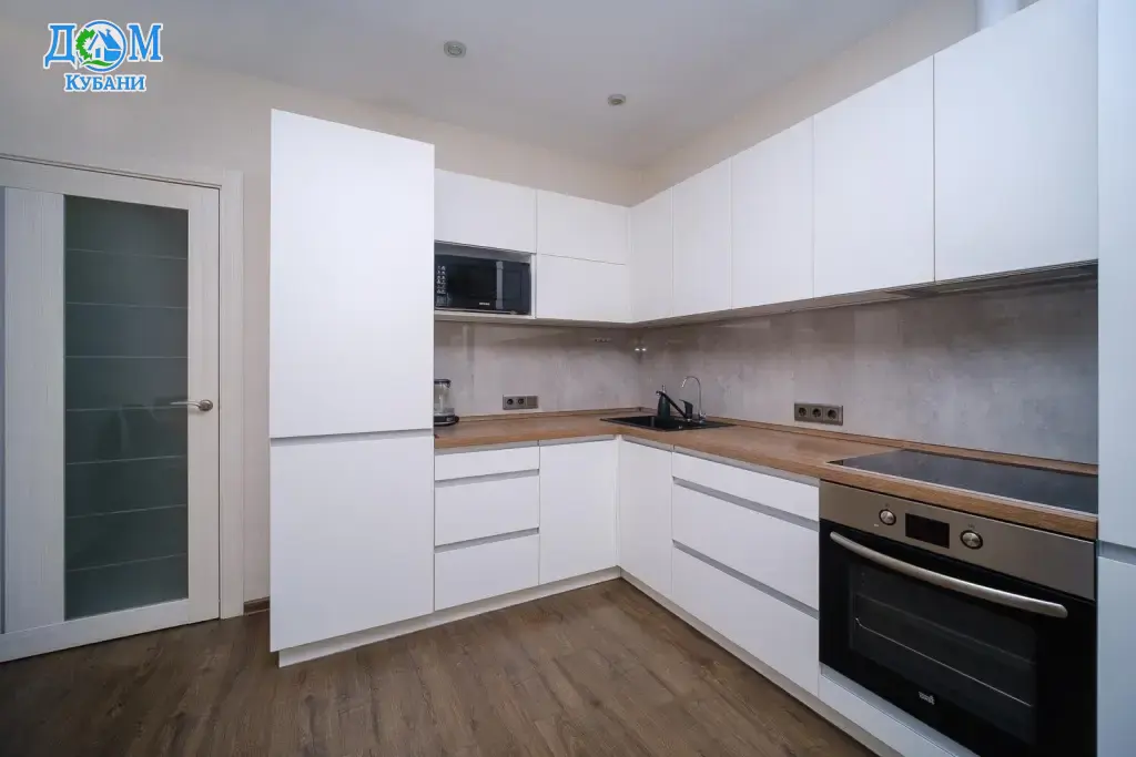 Квартира на длительный срок 61 м²,