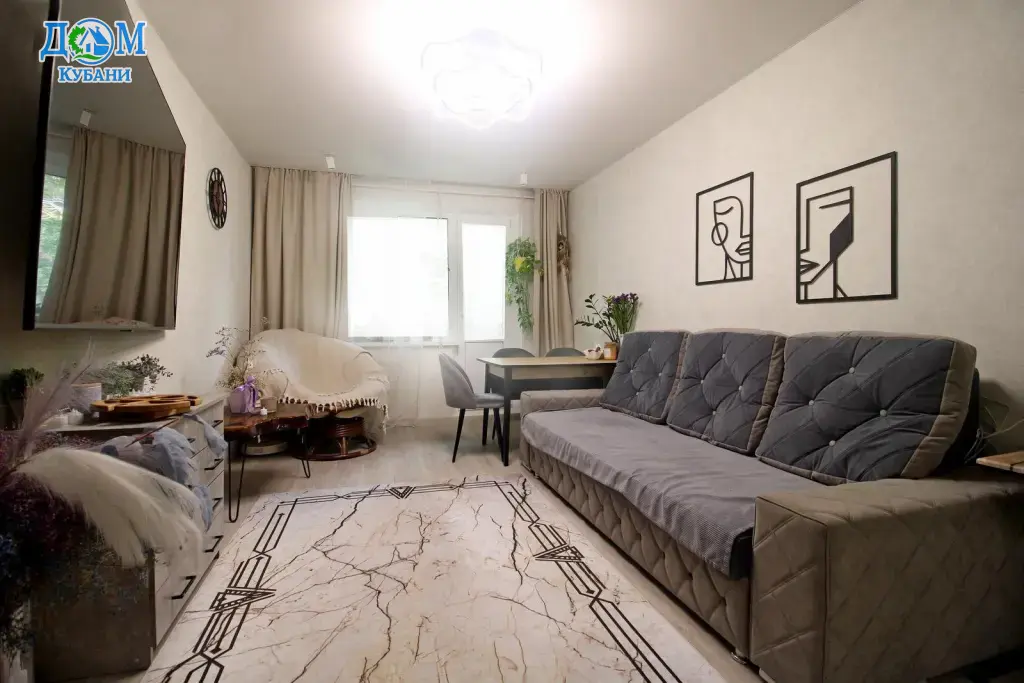 Квартира на длительный срок 56.3 м²,