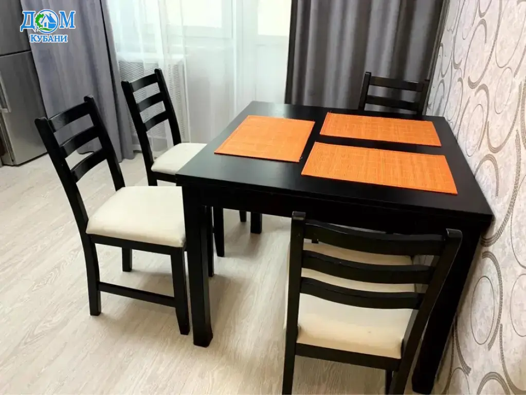 Квартира на длительный срок 42.4 м²,