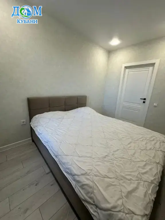 Квартира на длительный срок 45.9 м²,