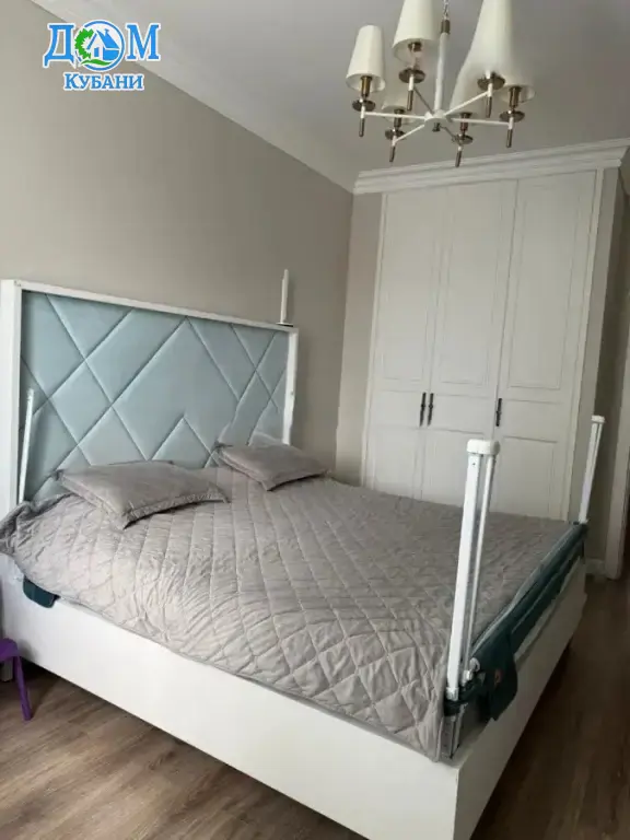 Квартира на длительный срок 67.6 м²,