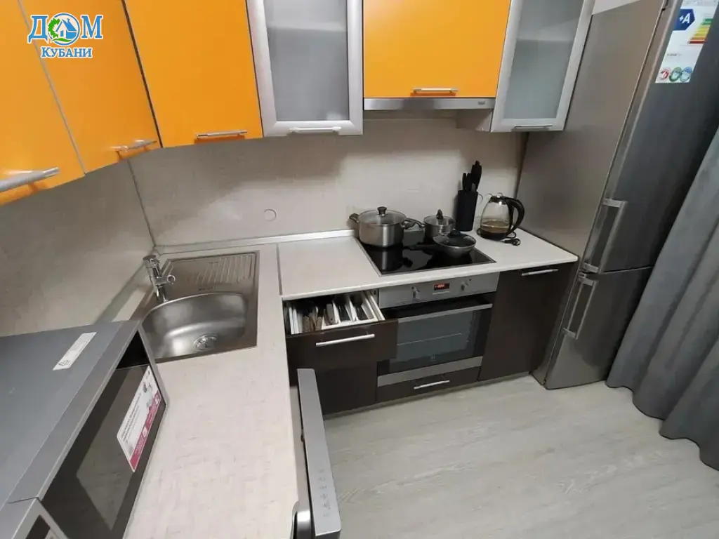 Квартира на длительный срок 42.4 м²,