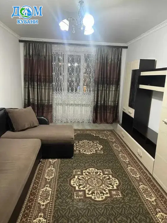 Квартира на длительный срок 66.6 м²,