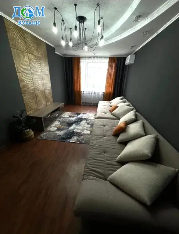 Квартира на длительный срок 75.6 м²,