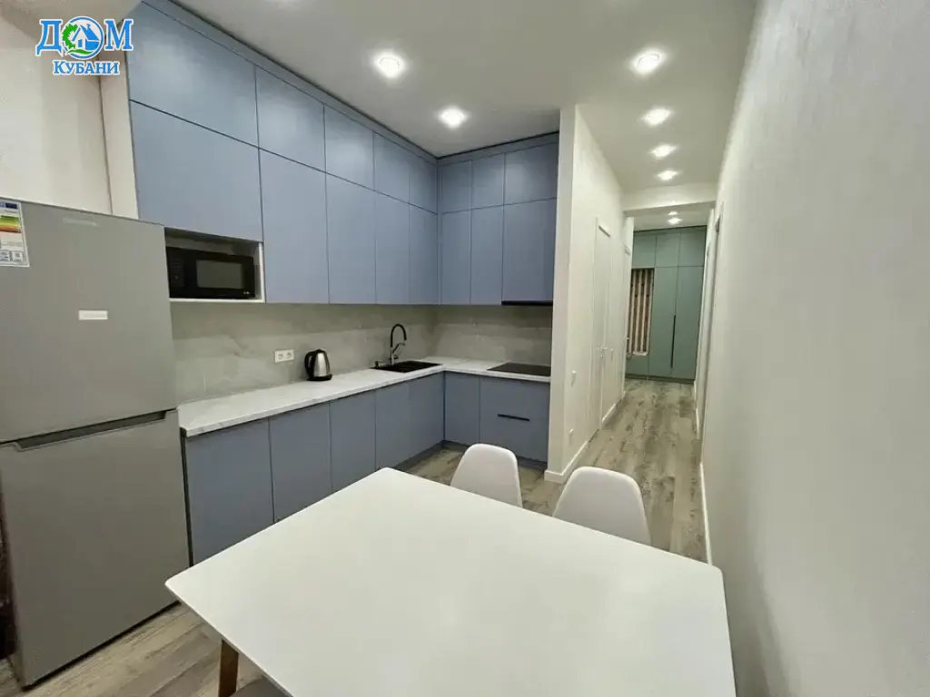 Квартира на длительный срок 59.8 м²,