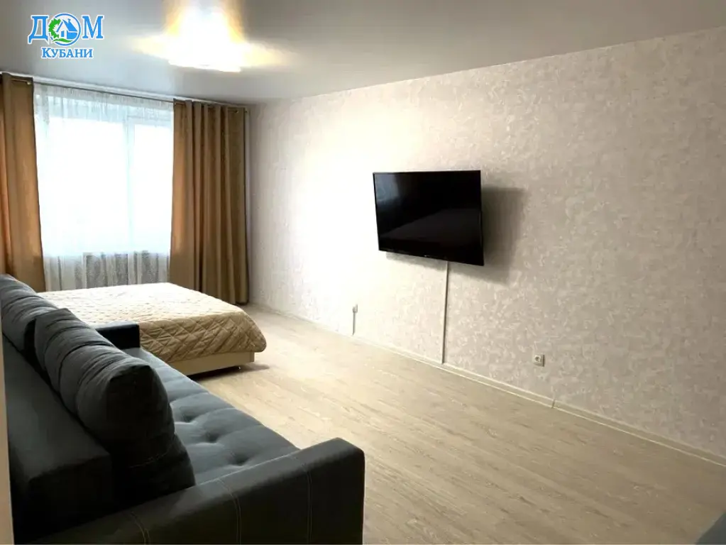 Квартира на длительный срок 42.4 м²,