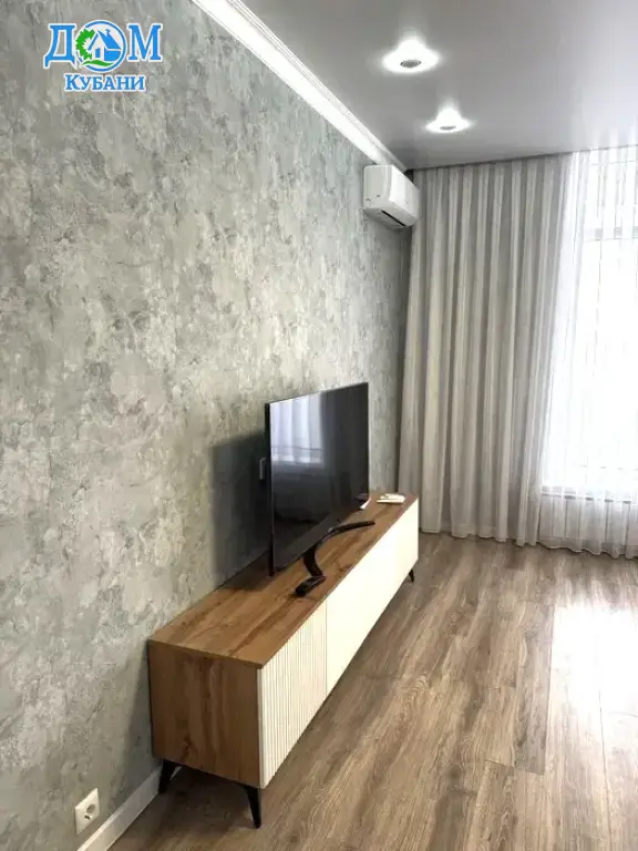 Квартира на длительный срок 47.3 м²,