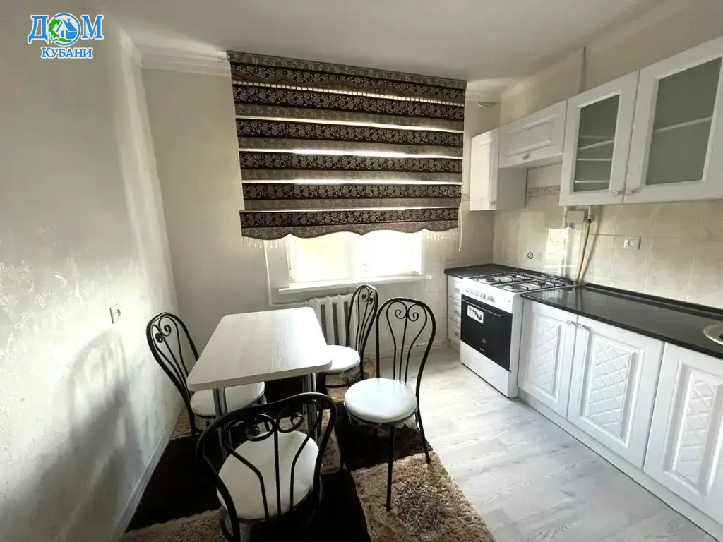 Квартира на длительный срок 48.5 м²,