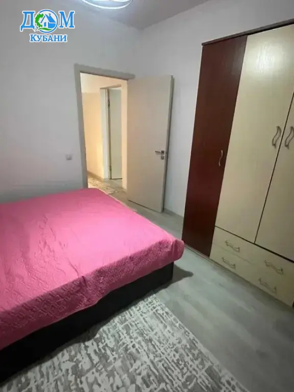 Квартира на длительный срок 66.6 м²,