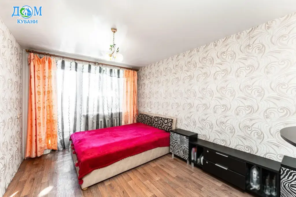 Квартира на длительный срок 48.3 м²,