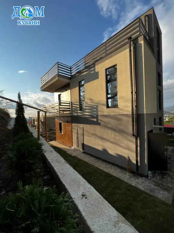 Купить Коттедж, 258 м², участок 3 сот., Поселения (ИЖС)